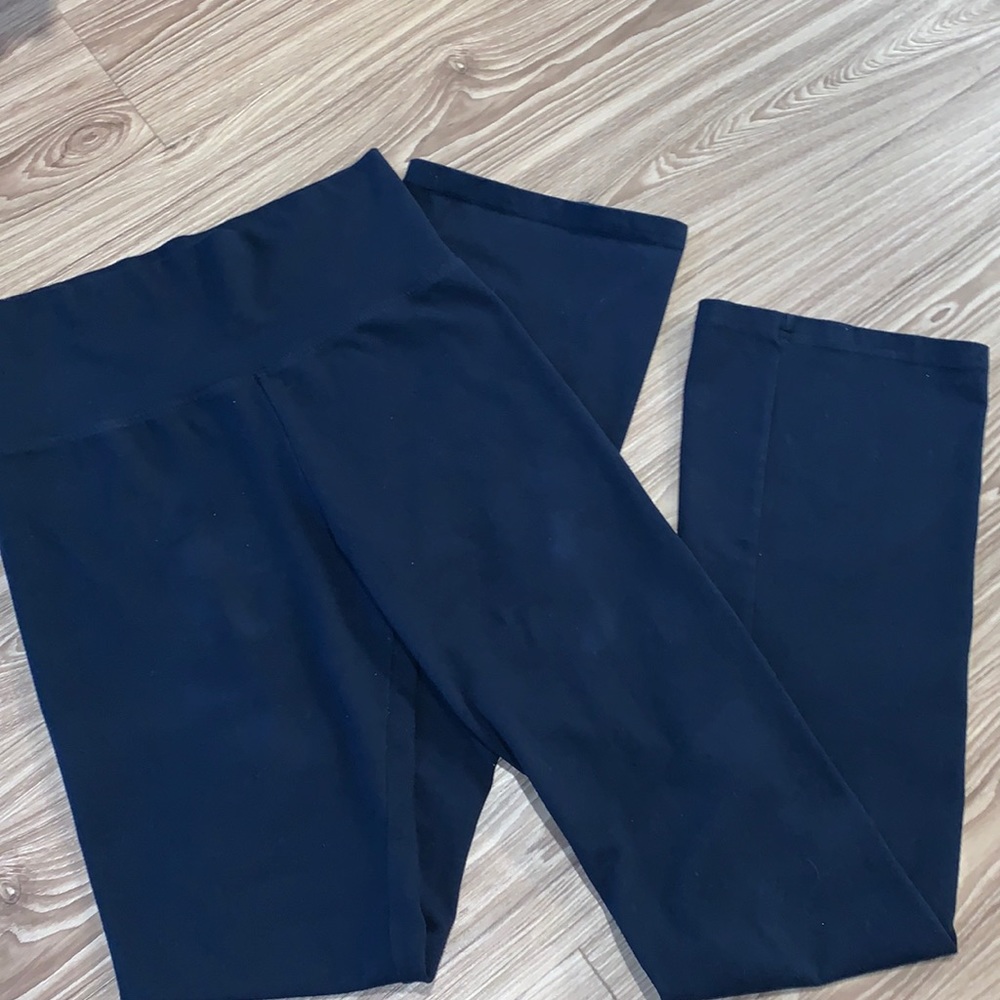 Brandy Melville Flared Leggings
